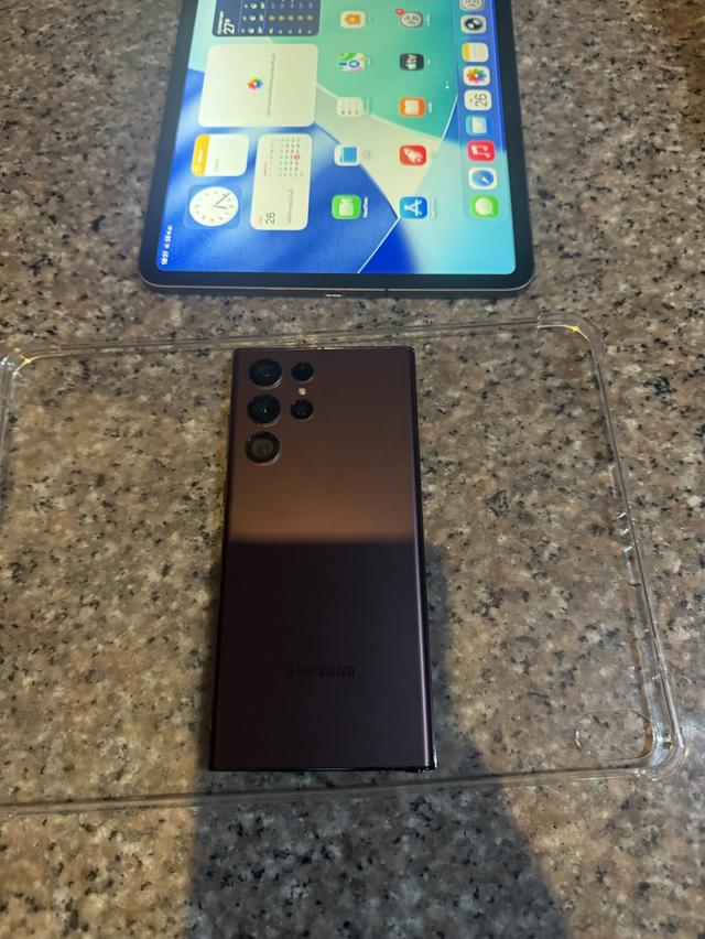 ขายๆๆๆถูกSamsungS22Ultra128กิ๊กสีหายากBurgundy Red สภาพสวยการใช้งานดีเยี่ยมทุกๆฟังชั่นเครื่องรีสโตได้ตลอดไม่มีติดแอคเค้าใดๆคับ ( จอขาวจั๊วๆจอไม่มีจุดด