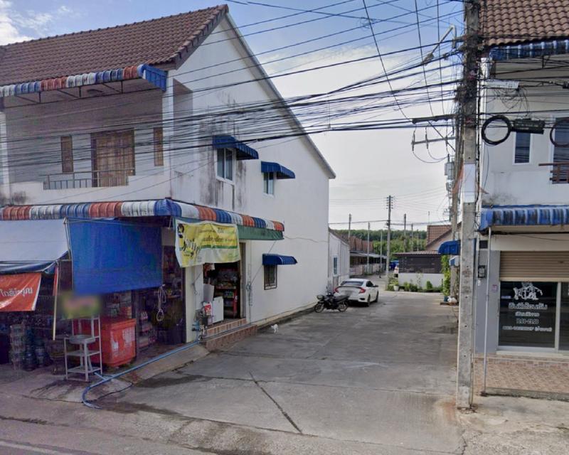 ขายด่วน ทาวน์เฮ้าส์ ชั้นเดียว 25 ตร.ว. 100 ตร.ม. ใกล้ตลาดซอย 2 ขุนทะเล ขายพร้อมผู้เช่า 5