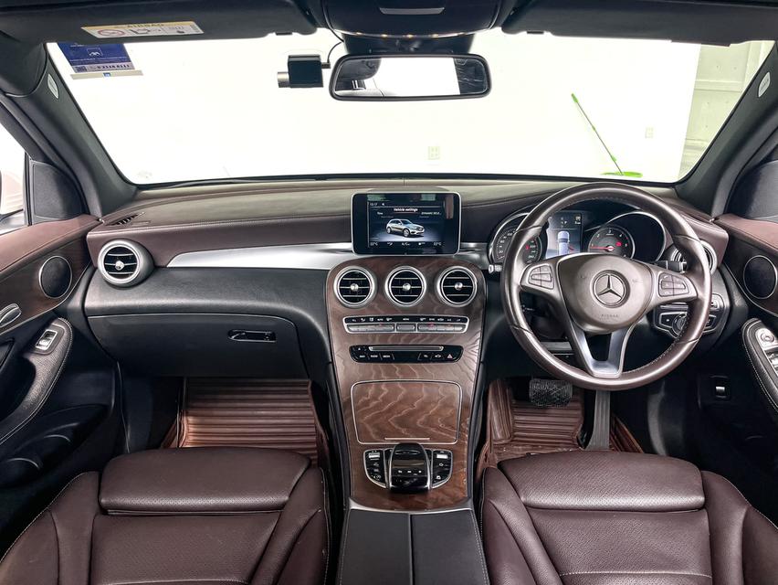 ขาย  Benz Glc 250d ปี18 11