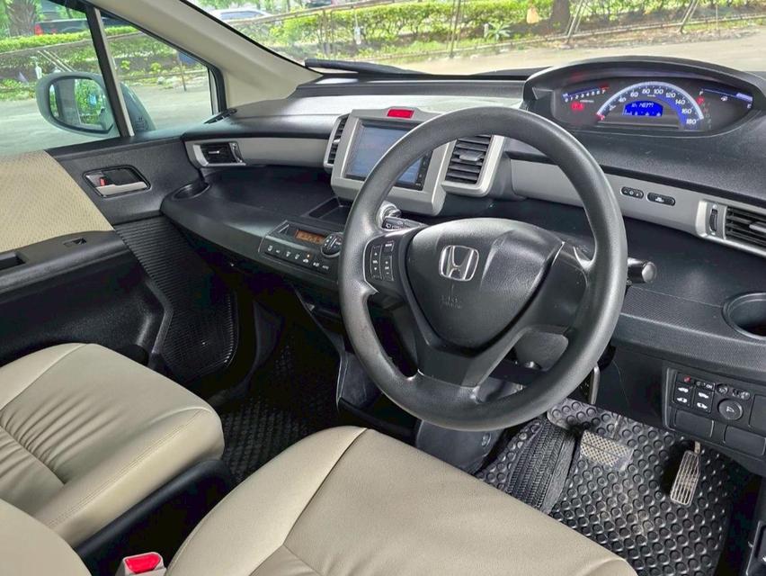Honda Freed 1.5El ปี12 10