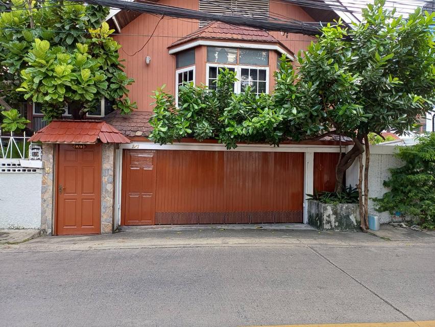 บ้านเดี่ยวเนื้อที่ 446 ตรว. ใจกลางเมือง เหมาะสำหรับลงทุน 1