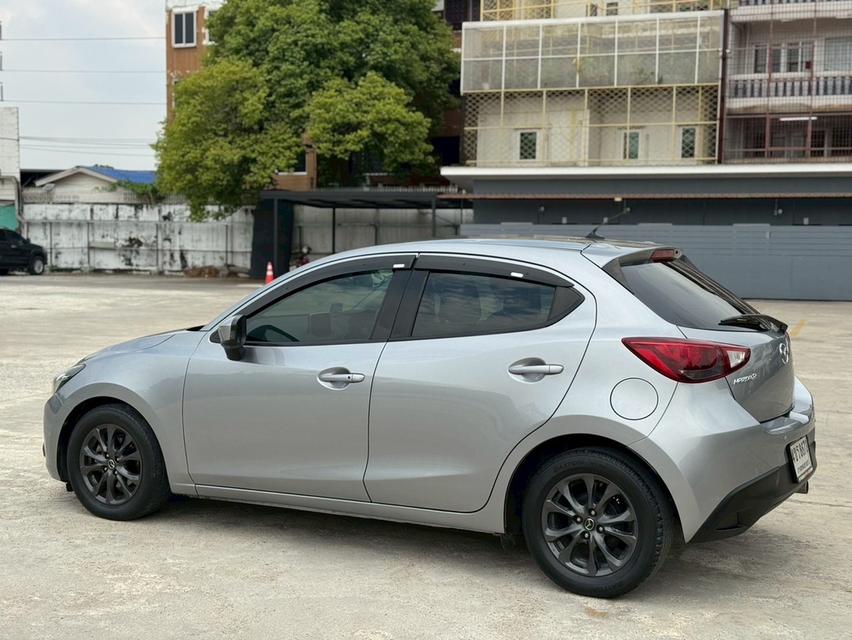 Mazda 2 1.3 Higth Plus 2014 AT สีเทา รูปที่ 7