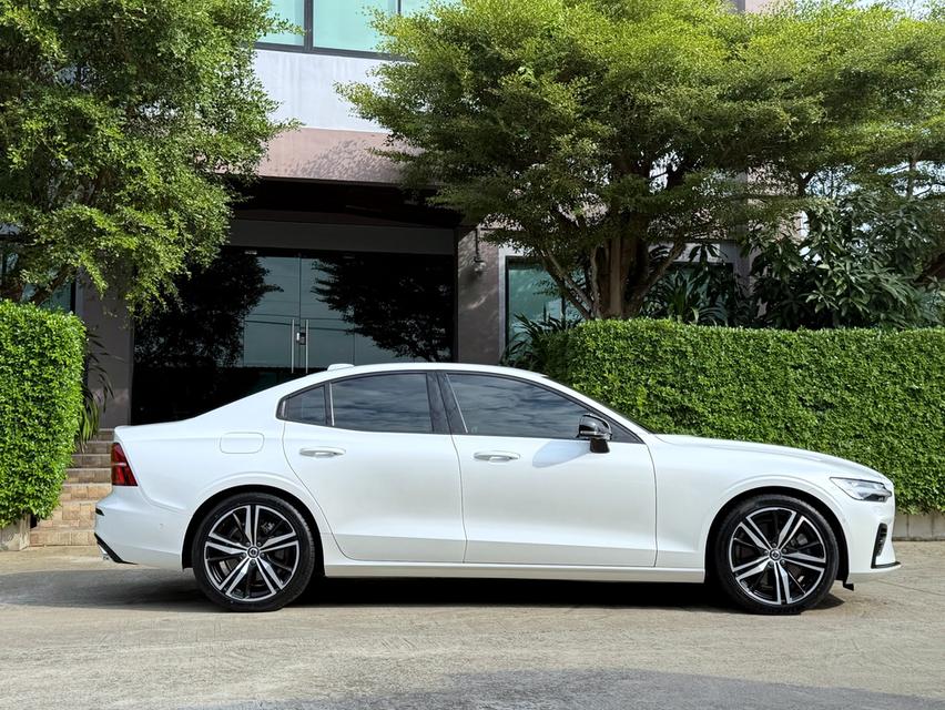 2022 VOLVO S60 AWD รถมือเดียว 60,000 กม สภาพป้ายแดง เข้าศูนย์ทุกระยะ ไม่เคยมีอุบัติเหตุครับ รูปที่ 2