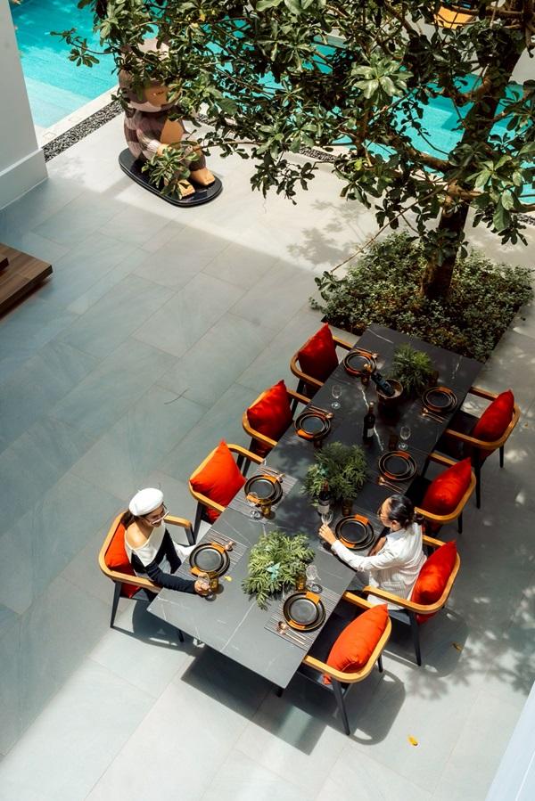 ขาย VIVE Krungthep Kreetha บ้านเดี่ยว 3 ชั้น พร้อมลิฟต์ส่วนตัว 4 ห้องนอน 6 ห้องน้ำ ราคาพิเศษ โทร 0818119186 7