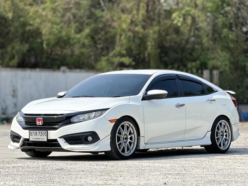 รหัสรถ PAT7205 Honda Civic FC 1.8EL สีดำ ปี 2017