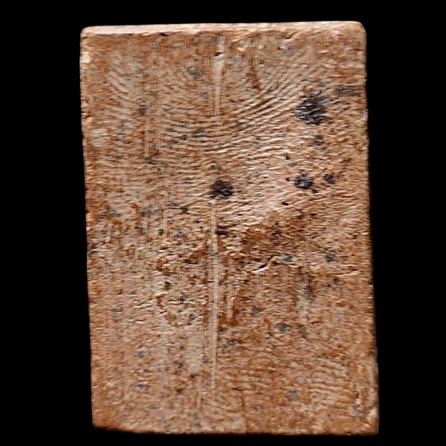 พระสมเด็จข้างอุหลวงพ่อเงิน บางคลาน เนื้อดิน รูปที่ 2