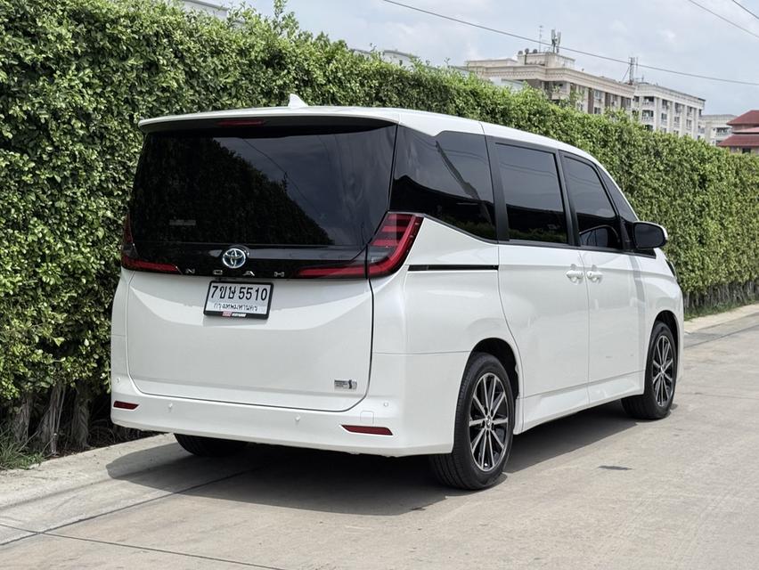 Toyota Noah Hybrid X ปี 2024 มือเดียว สภาพป้ายแดง วิ่งไปเพียง 46,xxx km. รูปย่อยที่ 4