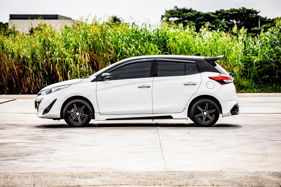 รหัสรถ GT1142 Toyota Yaris 1.2G ปี 2018  9