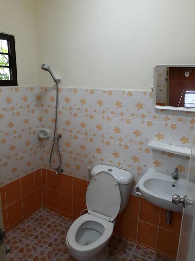 🏠✨ให้เช่าบ้านเดี่ยว 2 ชั้น เฟอร์ครบ ใกล้ตลาด เดินทางสะดวกสบาย อยู่ในเมือง 3