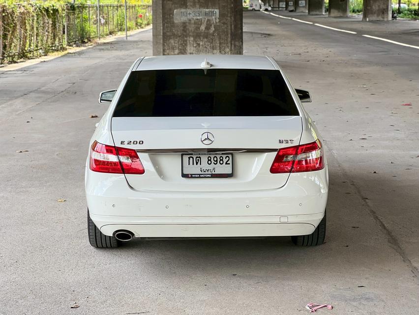 ขายรถ Benz E200 NGT W212 ปี 2013 สีขาว เกียร์ออโต้
