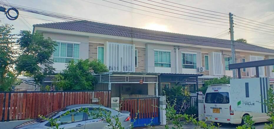 ขายทาวน์เฮ้าส์ 2 ชั้น หมู่บ้านพฤกษาวิวล์ (บ่อกรวด) สนใจติดต่อคุณปนัดดา 0817375109 1