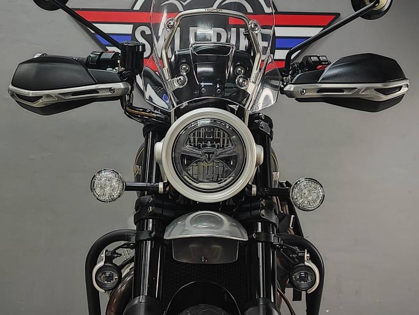 TRIUMPH SCRAMBLER1200XC แต่งเต็มพร้อมลุย