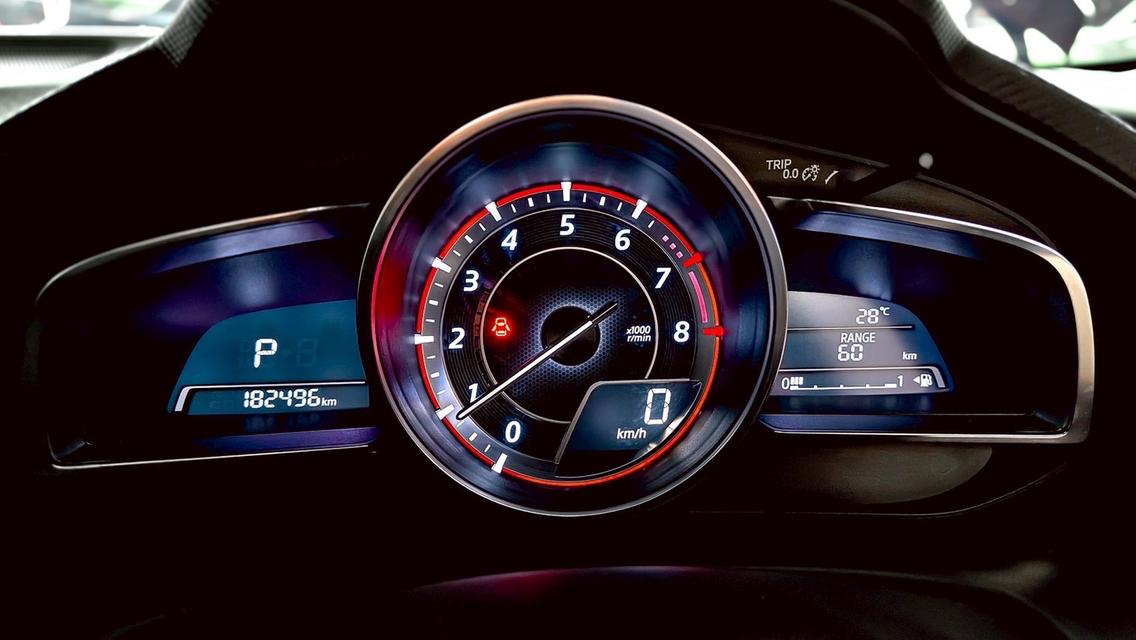 MAZDA 3 SKYACTIV 2.0S A/T ปี 2015 14