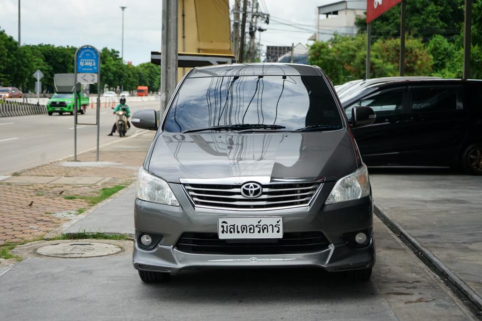2013 TOYOTA INNOVA 2.0 V