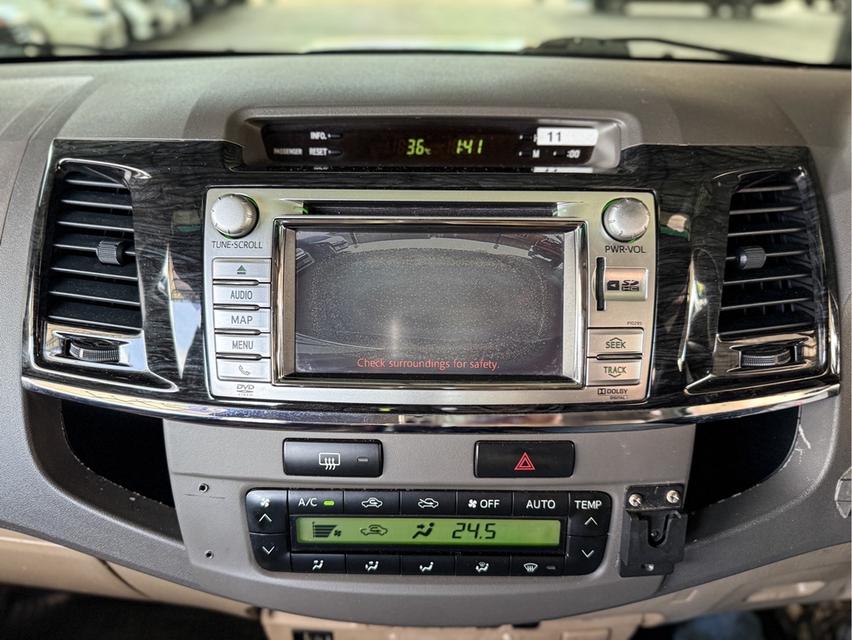 รหัสรถ WRT191 TOYOTA FORTUNER 3.0 V 4WD  10