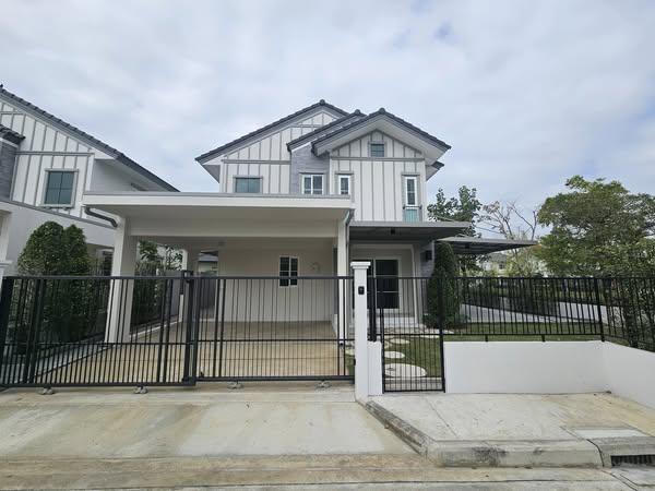 ให้เช่า บ้านใหม่ Villagio 3 ศรีนครินทร์-บางนา ติดริมน้ำ (70.2 ตร.ว.) 4 นอน 3 น้ำ ใกล้คลับเฮ้าส์ เฟอร์ครบ! 1