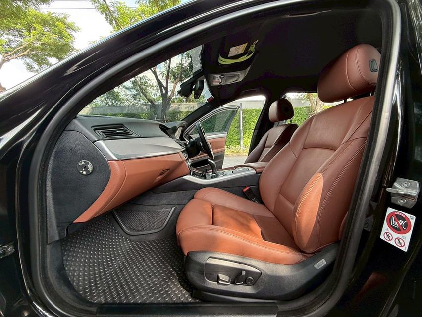 BMW 528i M Sport LCi ปี 15 สีดำสวยสุดในรุ่น ใช้น้อย 9