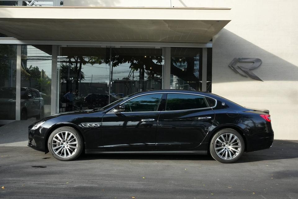 Maserati Quattroporte Diesel 2020 สีดำ รถศูนย์มือเดียว รูปที่ 6