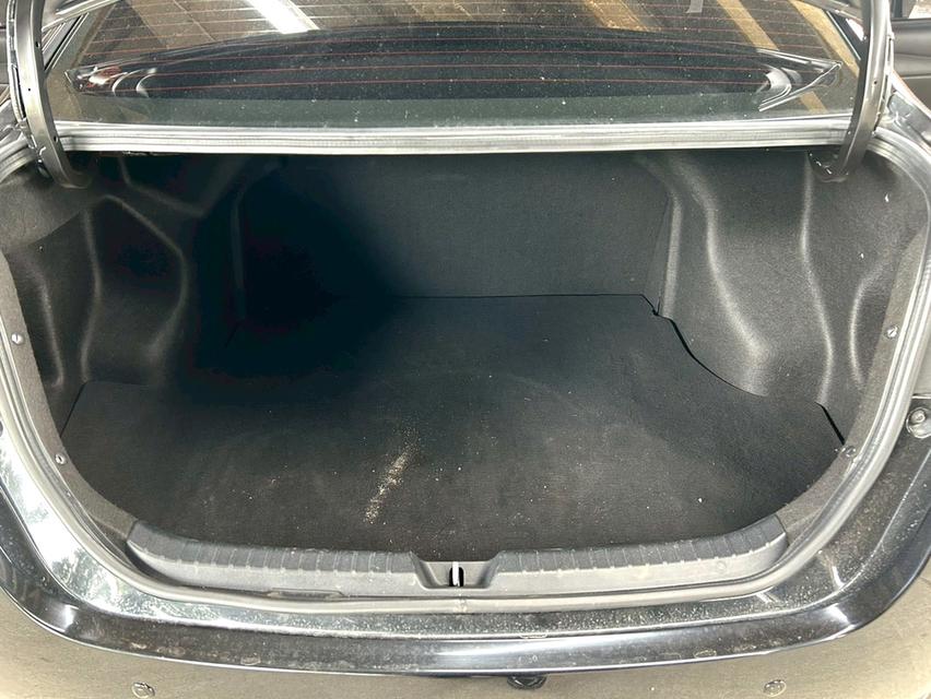 ขายรถ Toyota Yaris Ativ 1.2 High ปี 2019 สีดำ เกียร์ออโต้ 18