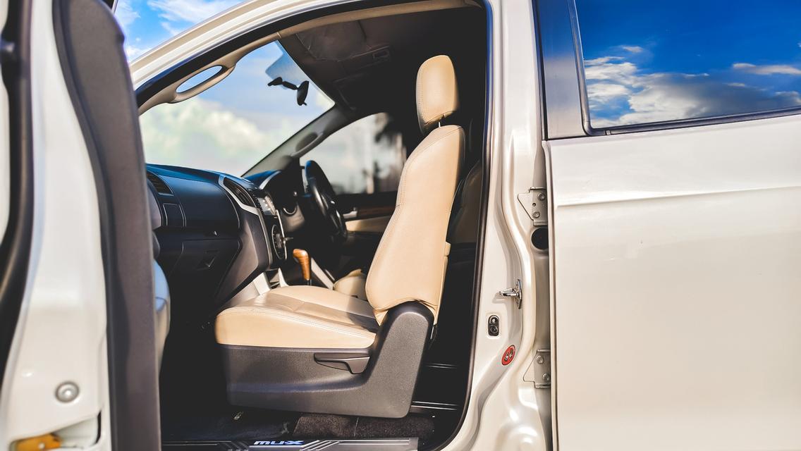 ISUZU MU-X 3.0 4WD A/T ปี 2013 จด 2014 รูปที่ 7