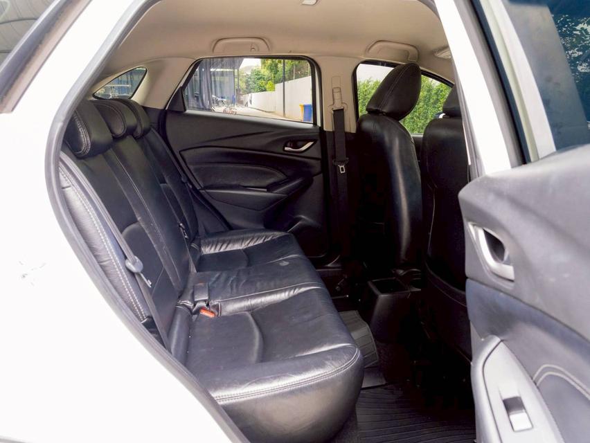 Mazda CX3 2.0E ปี17จด20 14