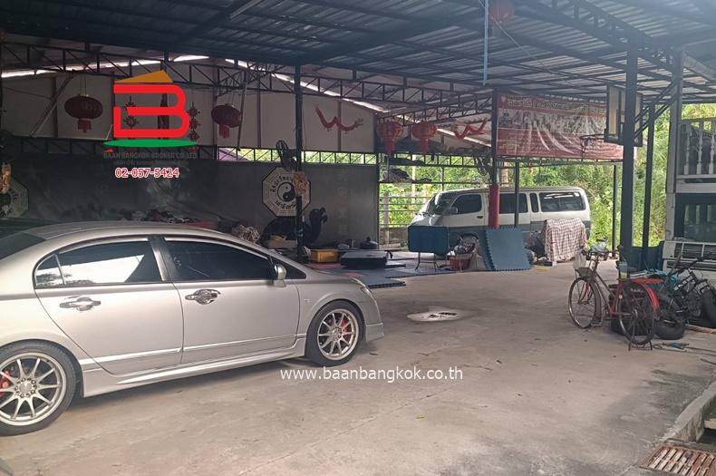 ที่ดินพร้อมบ้าน ซอยเพชรหึงษ์ 28 (ใกล้ตลาดบางน้ำผึ้ง) เนื้อที่ 387 ตรว. ตำบลบางกอบัว อำเภอพระประแดง จังหวัดสมุทราปราการ 3