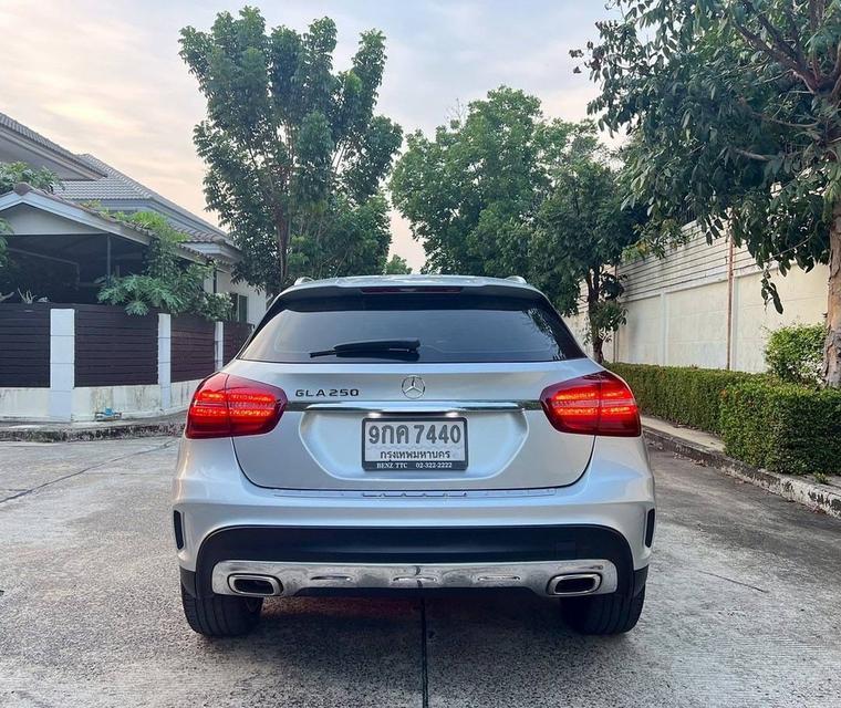 ขาย Benz Gla250Amg ปี19 6