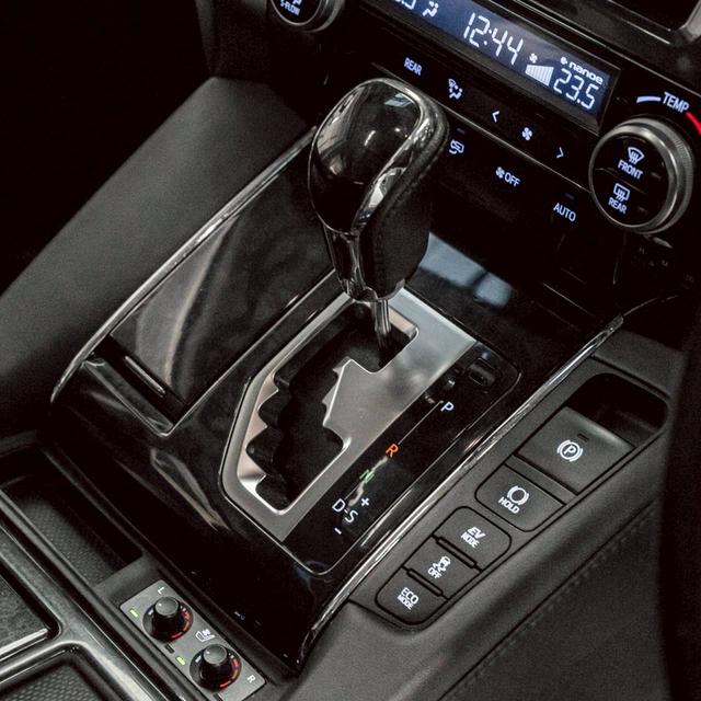 รหัสรถ 67GG9308 ALPHARD  2.5 HYBRID SRC Minorchange ปี20  17