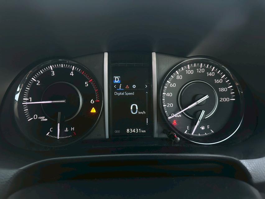 Toyota Fortuner 2.4 Legender 2WD 2021• Mileage: 83,000 km. 18