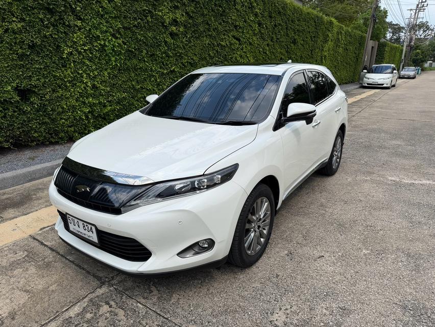 2015 TOYOTA HARRIER, 2.0 (สีขาว)✨เลขไมล์แท้💯% 💵ราคาพิเศษ 558,000 บาท💵