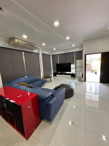 ให้เช่าบ้านเดี่ยว โชคชัย 4 ลาดพร้าว 5 ห้องนอน 4 ห้องน้ำ 440 ตร.ม. มีเฟอร์นิเจอร์ พร้อมอยู่ 3