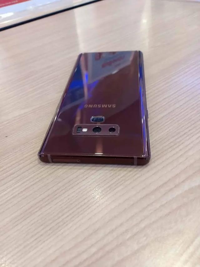 ขายด่วน Samsung Galaxy Note 9 5