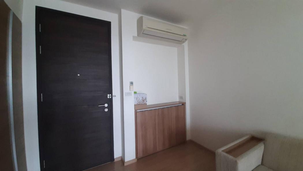 ให้เช่า คอนโด Rhythm Sukhumvit 50 (ริทึ่ม สุขุมวิท 50) 45.3 ตรม. 1 นอน 1 น้ำ ชั้น 28 วิวเมือง จอดรถได้ 1 คัน เฟอร์นิเจอร 3