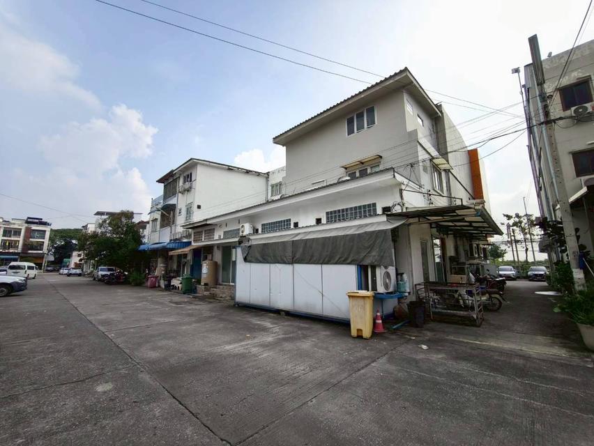 อาคารพาณิชย์ 3 คูหา ถนนนาวงประชาพัฒนา แขวงสีกัน เขตดอนเมือง กรุงเทพมหานคร 5