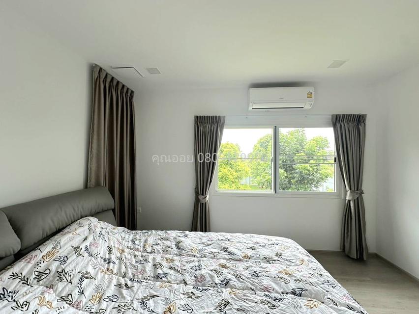 ขายและให้เช่าบ้านใหม่ แปลงมุม สีวลี ศรีนครินทร์-ร่มเกล้า 87 ตร.ว. 4 ห้องนอน อายุบ้านไม่ถึง 1 ปี ใกล้ถ.กรุงเทพกรีฑา 8