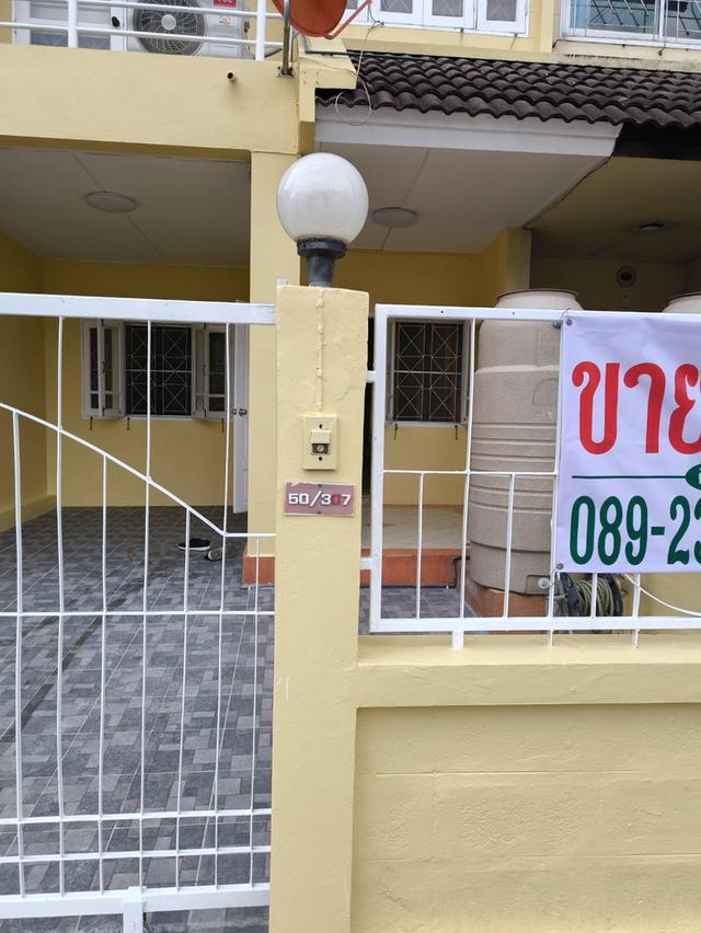 ขาย/เช่าทาวน์เฮ้าส์ 2 ชั้น หน้ากว้าง 5 เมตร ย่านรังสิต 2