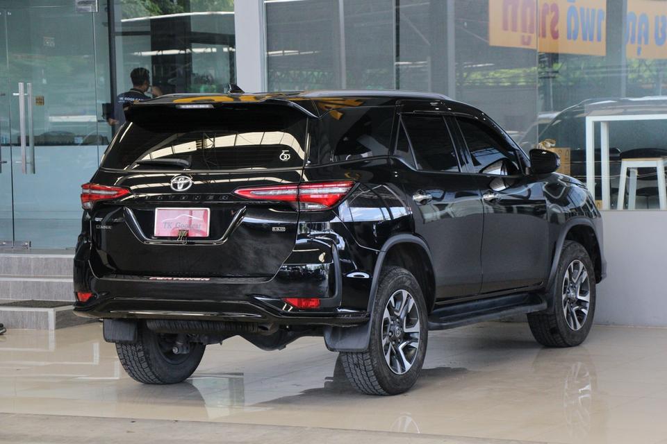 รหัสรถ TKG1861 TOYOTA FORTUNER 2.4 LEADER V ปี 2022 2