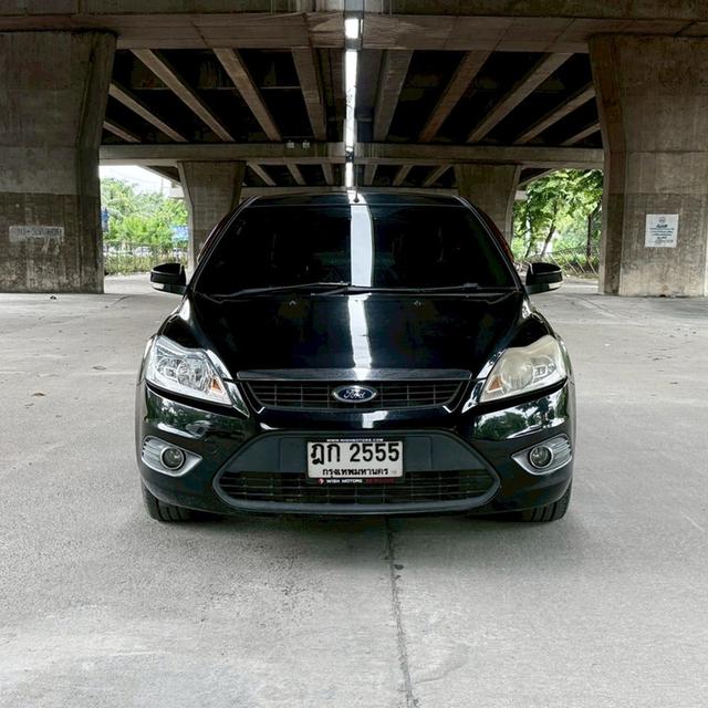 ขายด่วน! Ford Focus 1.8 Sedan AT ปี 2011 รถสวยมือเดียว สภาพดี พร้อมขับทันที!