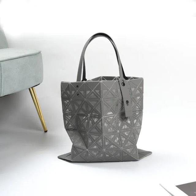 กระเป๋า BAOBAO ISSEY MIYAKE FRAME TOTE พร้อมส่งไทย ครบ 3 สี 6