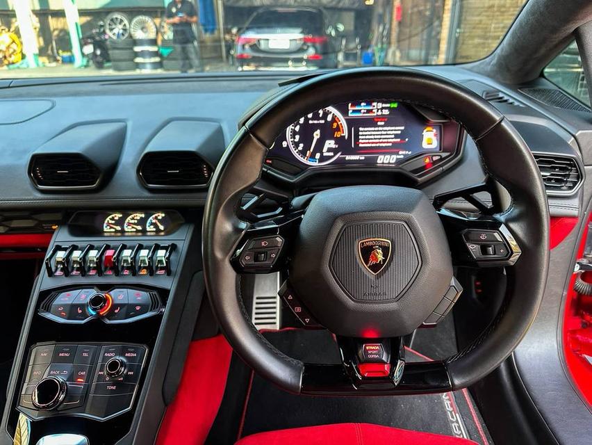 Lamborghini Huracan LP610-4 2017 ใช้งาน 10,000 KM. สวยใส ไม่มีอายัด Dsi จัดไฟแนนซ์ได้ปกติพร้อมโอน ติดต่อคุยรายละเอียดนัดซื้อขายกับเจ้าของโชว์รูมโดยตรง รูปที่ 11