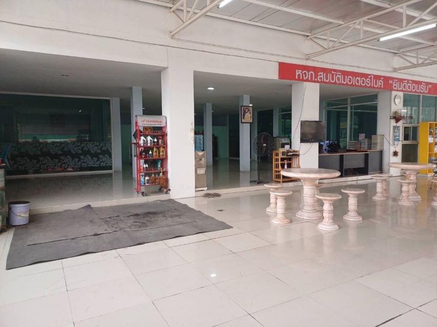 ขายอาคารพาณิชย์ 5 คูหา 3 ชั้น อ.ปลวกแดง จ.ระยอง ทำเลดีแหล่งค้าขาย ติดถนนใหญ่ 8