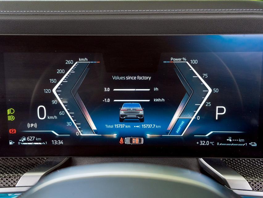 BMW 750e (G70) M Sport ปี 2024 มือเดียว ไมล์แท้ 15,000 กม. BSI/BRI เหลือเพียบ! 10