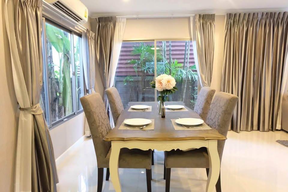 MHR272 เลี้ยงสัตว์ได้! ให้เช่าบ้านรีโนเวทใหม่ The Plant Estique พัฒนาการ 38 Pet Friendly เฟอร์ฯ ครบ เชื่อมทองหล่อ-เอกมัย-ศรีนครินทร์ 3