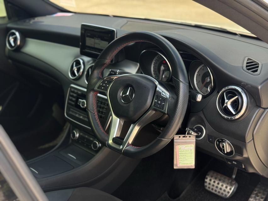 Mercedes Benz CLA250 AMG สีขาว ปี 2014. ไมล์ 88xxx km 5