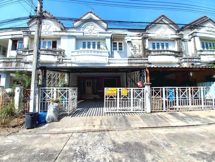 ทาวน์เฮ้าส์ ม.นันทนาการ์เด้น พาร์ค-เพลส 27 ตร.ว. ถ.345 บางคูวัด เมืองปทุมฯ บ้านหน้ากว้าง 6 เมตร พื้นเล่นระดับ 1