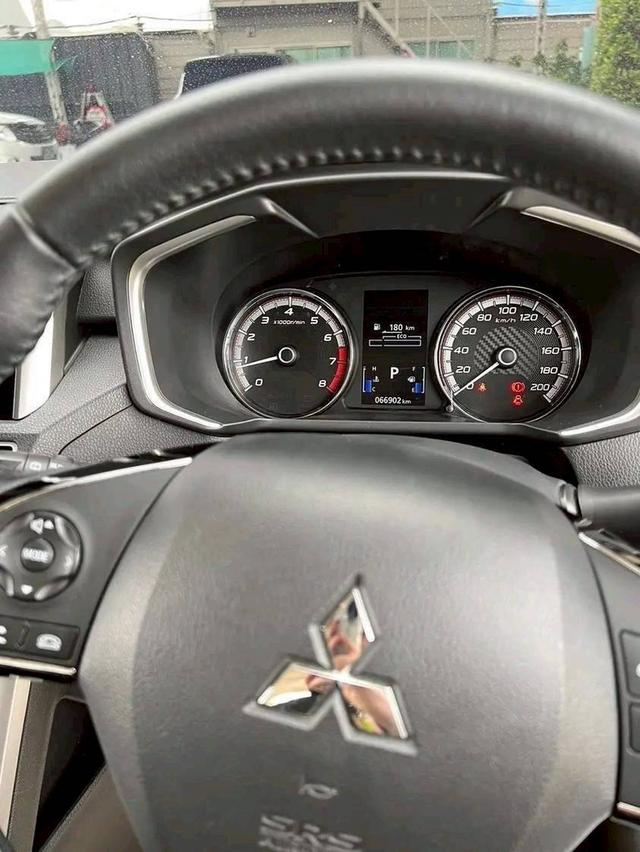 MITSUBISHI XPENDER 2020 model year, White color, Bangkok Fuel: Gasoline Mileage: 67,xxx km Price: 439,000 THB Call: 085-1210072 Line ID: kingrice79 รูปที่ 5