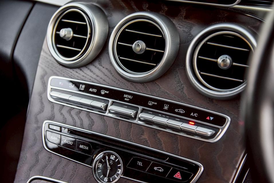 รหัสรถ CBL7117 Mercedes-Benz C350e 2.0 Exclusive AT 2017 18