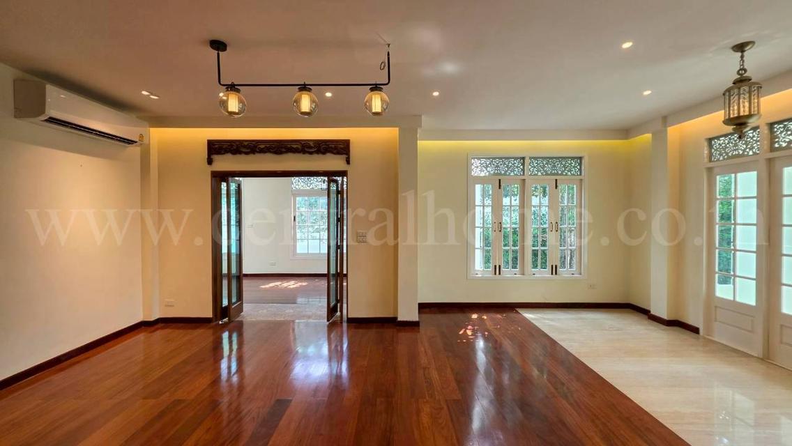 บ้านเดี่ยว เศรษฐสิริ ประชาชื่น เรสซิเด้นซ์ 4 หลังริม รีโนเวทใหม่ พร้อมเข้าอยู่ 12