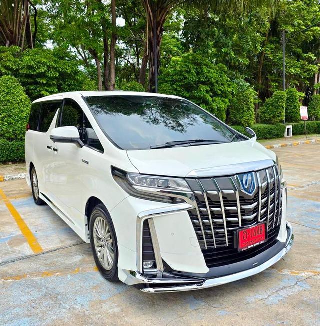 Toyota ALPHARD SRC E-Four สีขาว ปี 2019 ไมล์ 60,000 กม.