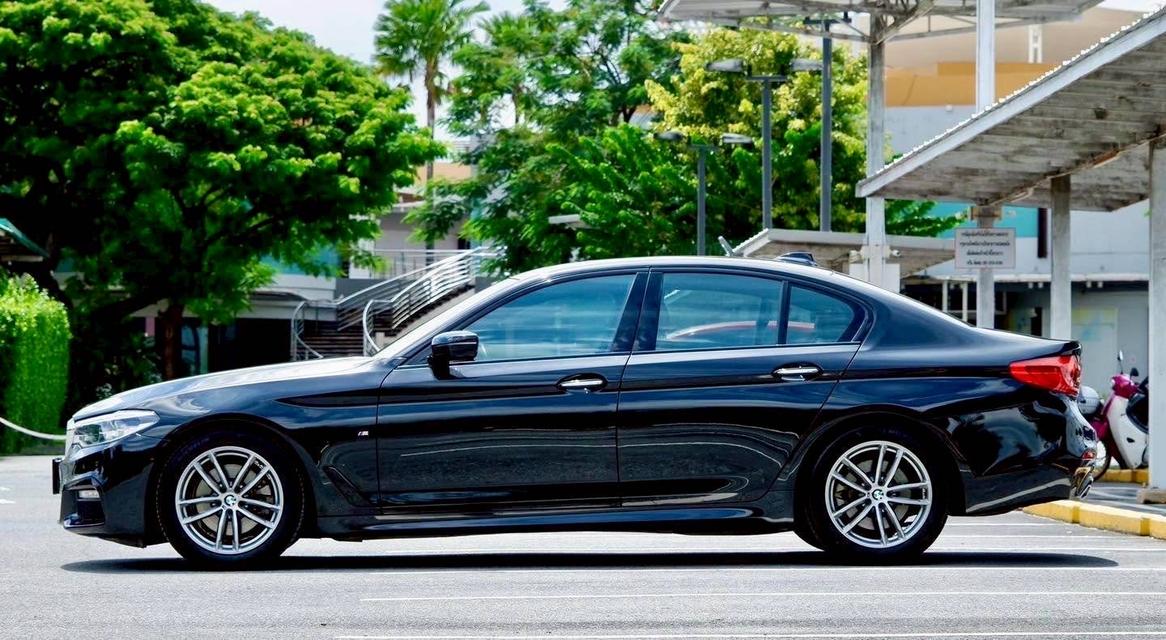 รหัสรถ PR7572 BMW G30 520d M-Sport Package จดทะเบียนปี 2020 Fulloption 10